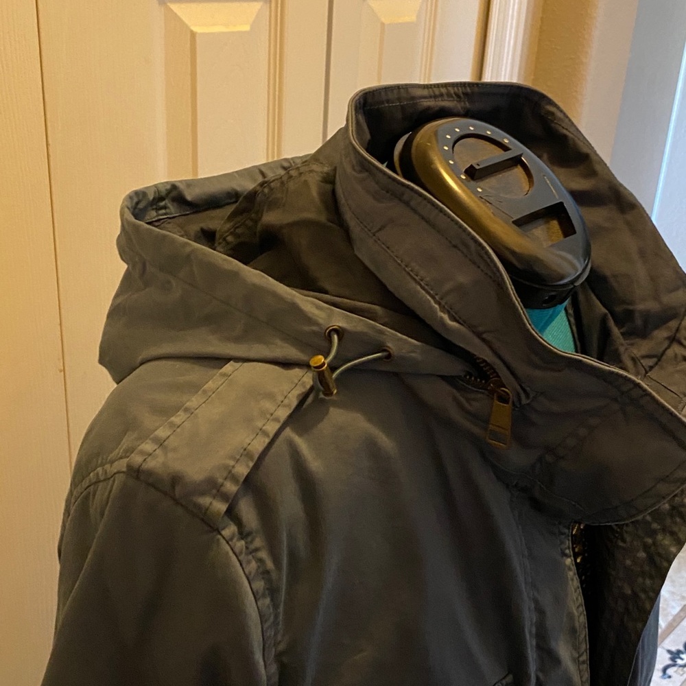 Burberry Cornflower Blue Jacket. 14 Gem